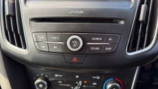 Ford Focus 1.0 EcoBoost Zetec 5dr Petrol Hatchback